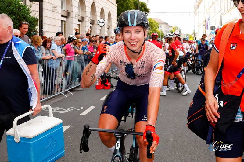 European Championships Munich 2022 - 2022 UEC Road Elite European Championships - Women's Road Race - 21/08/2022 - Lorena Wiebes (NED) - photo Luca Bettini/UEC/SprintCyclingAgency?2022